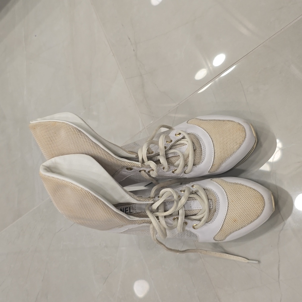 Vintage 1990s authentic Chanel heeled sneaker